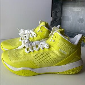 NEOVOLT PRO MID MOOLAH Women’s Basketball shoes - New